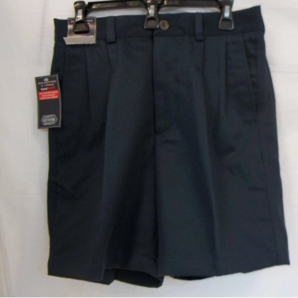 Roundtree & Yorke / Size 30 / TRAVEL SMART / Navy / Cotton / New Men's Shorts
